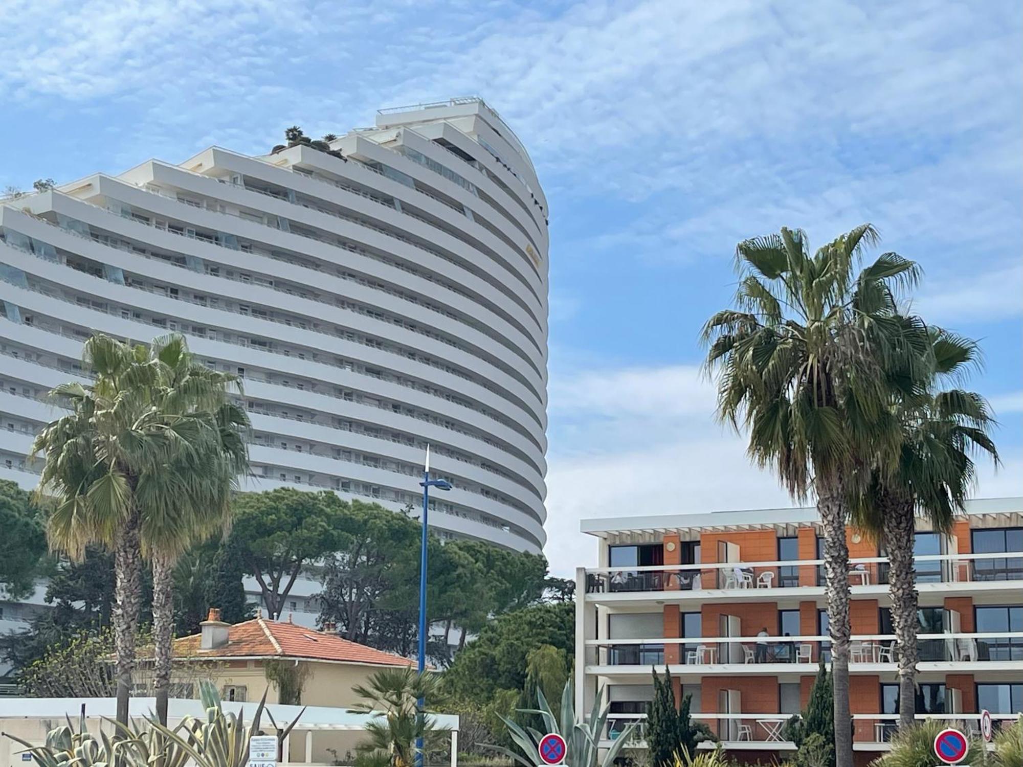 Villeneuve Loubet Plage- Entre Nice Et Cannes エクステリア 写真